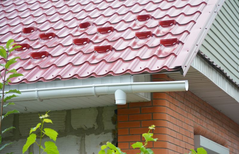 Seamless Gutters Repair detail